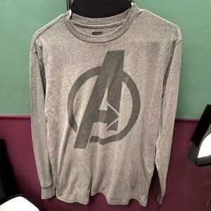 Men’s Gray Avengers Long Sleeve Shirt SMALL